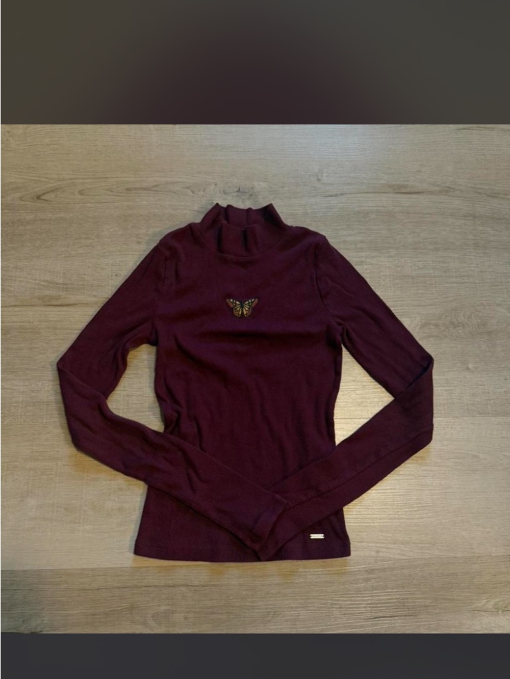 Hollister Ribbed turtleneck in Burgundy